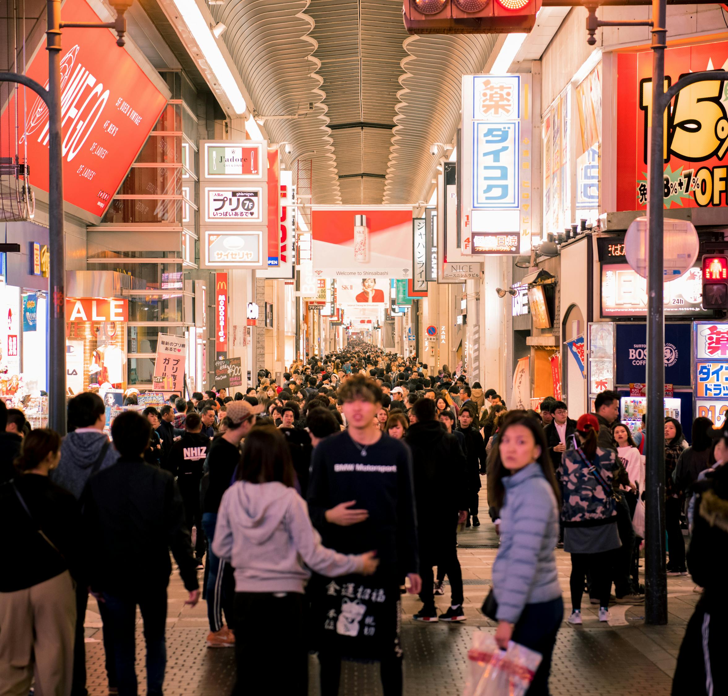 港剧市场繁荣，多元化剧集展现于最新港剧2019